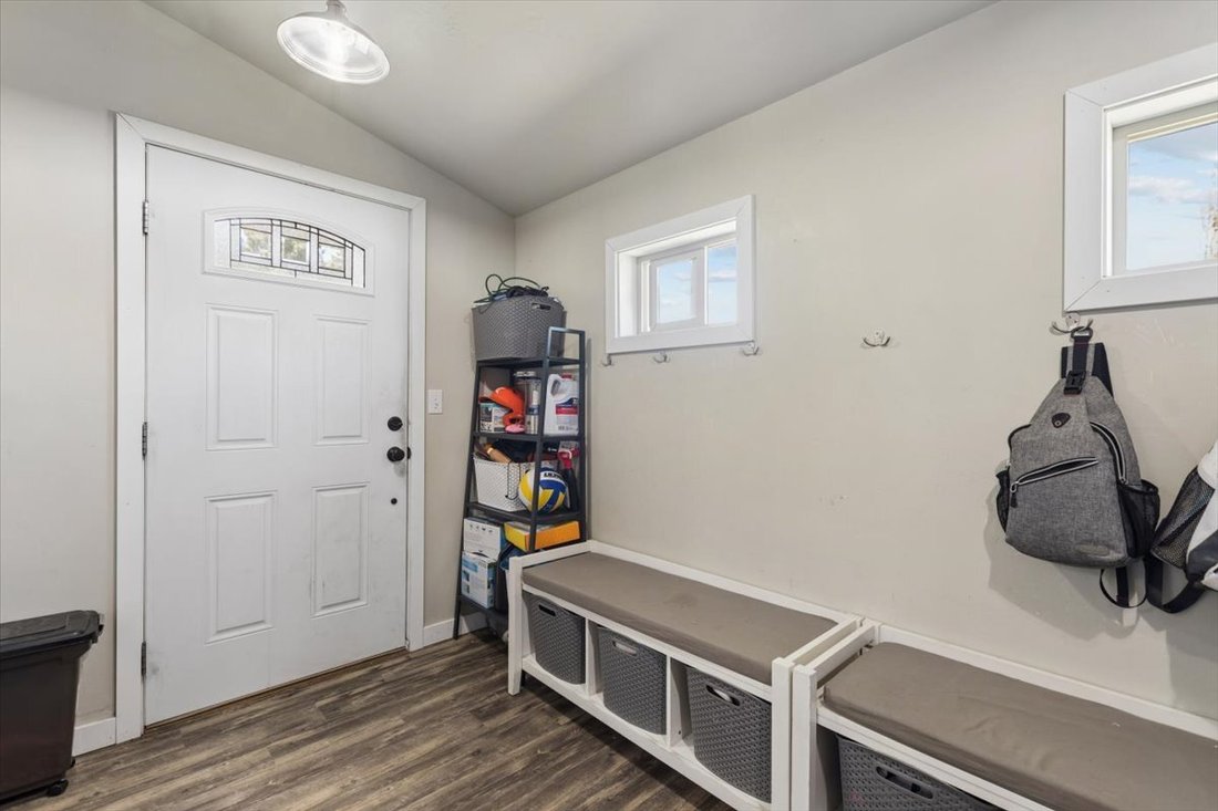 House in Eureka, Montana, United States 5 - 18238138