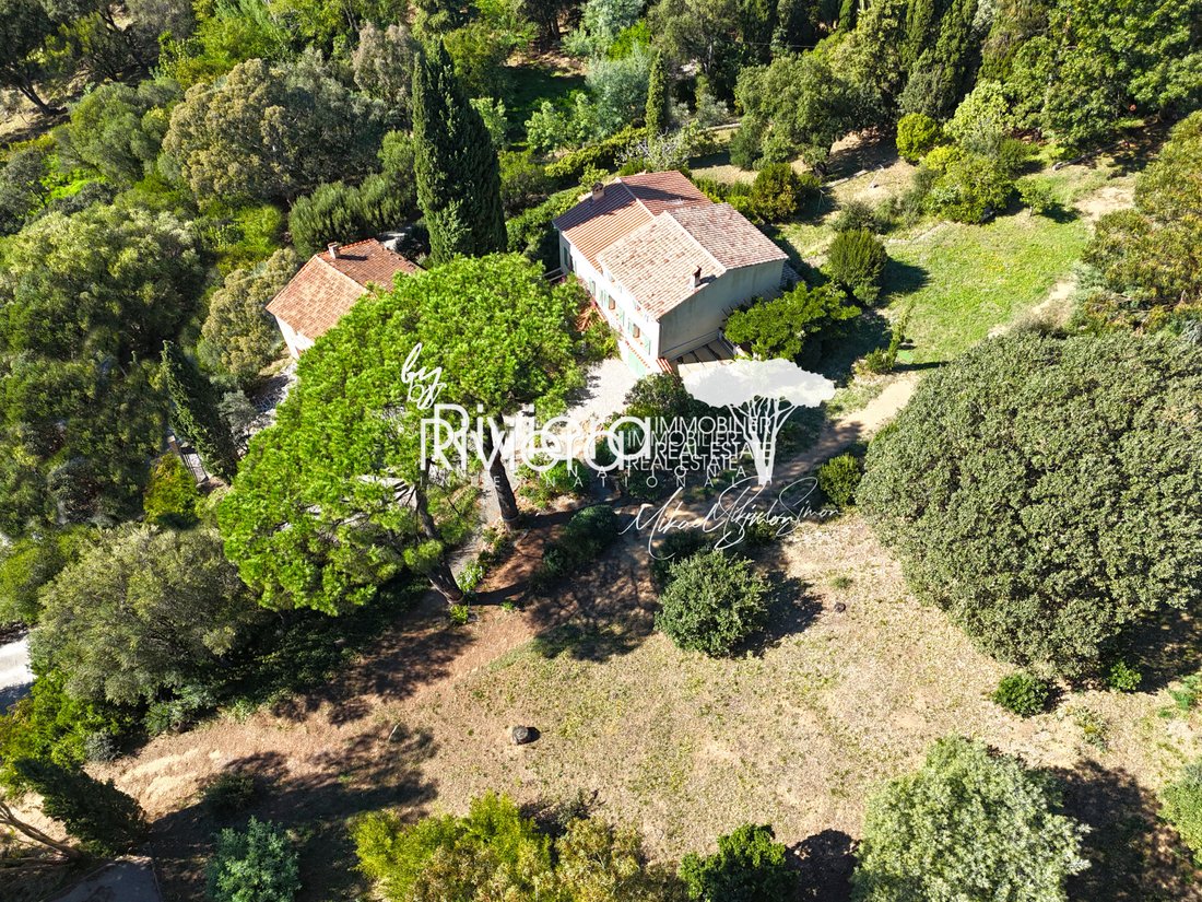 Villa in Nord, Cavalaire-sur-Mer, France 2 - 15622338