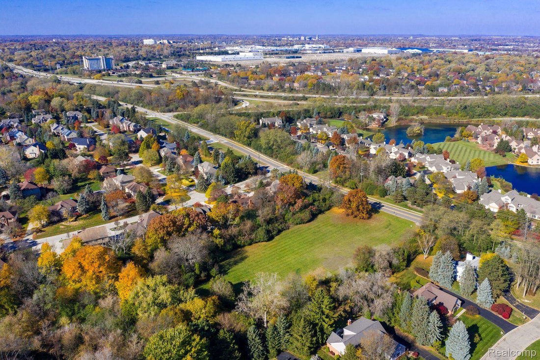 Land in Bloomfield Hills, Michigan, United States 3 - 18242445