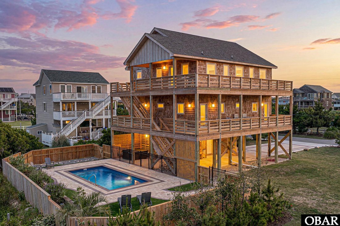 House in Waves, North Carolina, United States 1 - 18242354