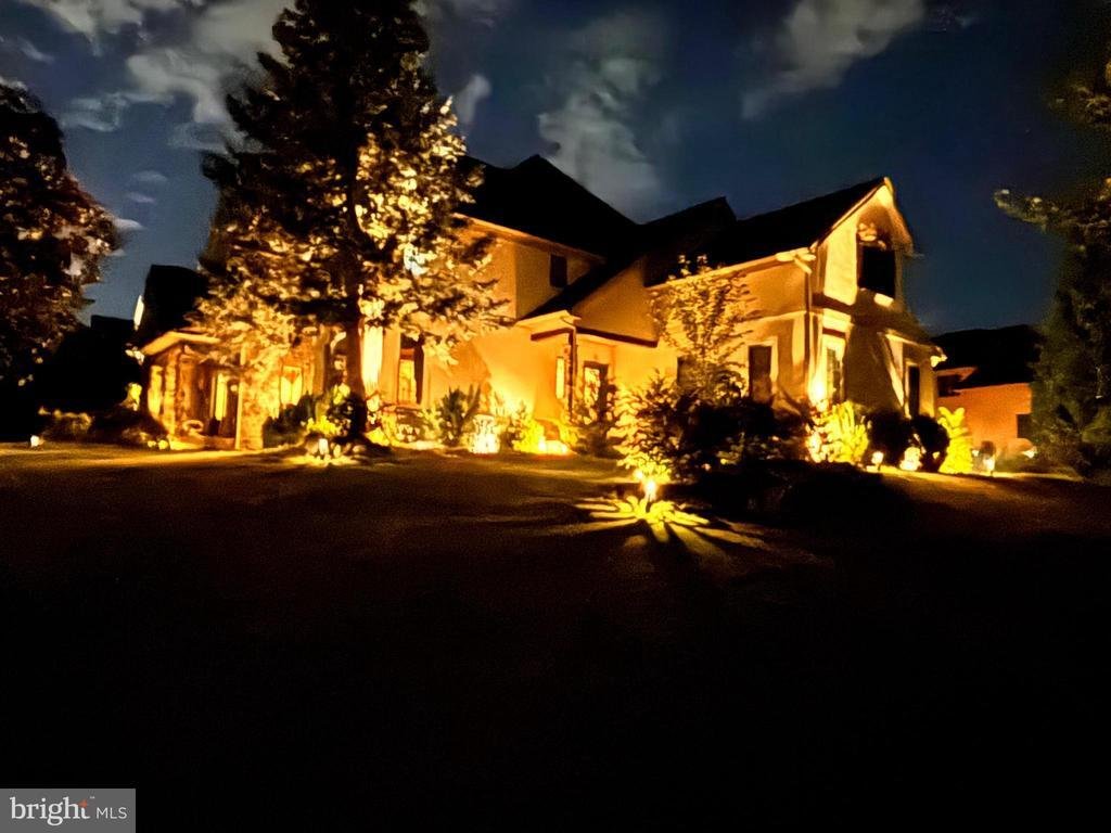 House in Tatamy, Pennsylvania, United States 3 - 17739143