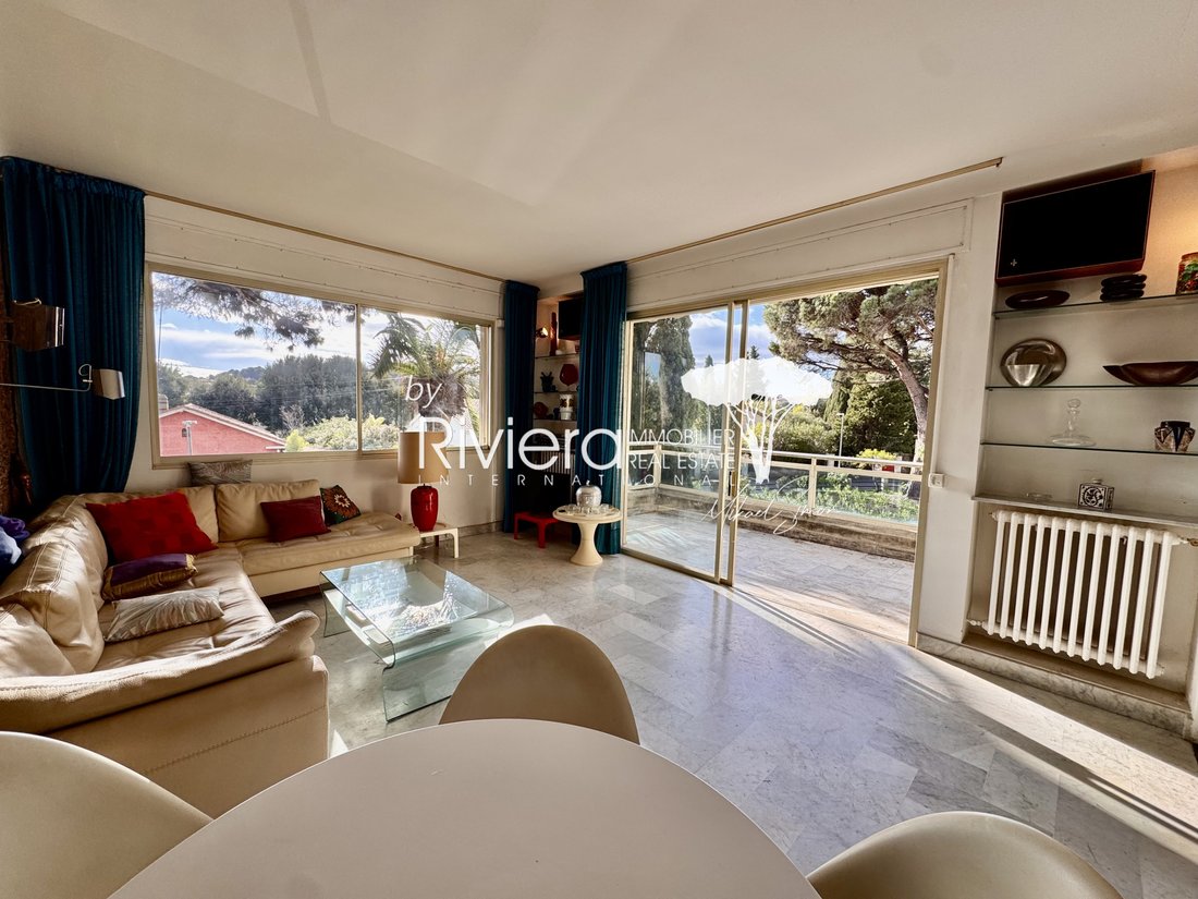 Villa in Nord, Cavalaire-sur-Mer, France 3 - 17140044