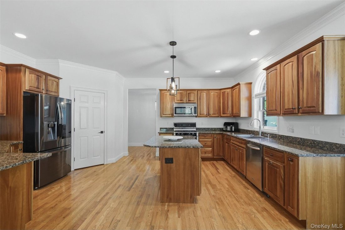 House in Hopewell Junction, New York, United States 5 - 18244680