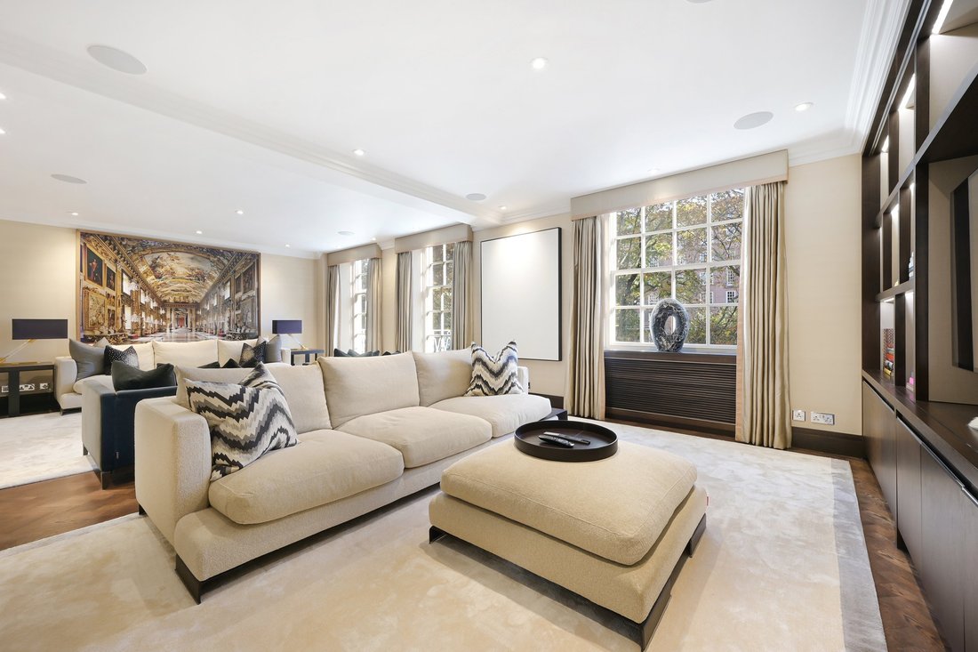 Apartment in Belgravia, Westminster, England 5 - 18242087