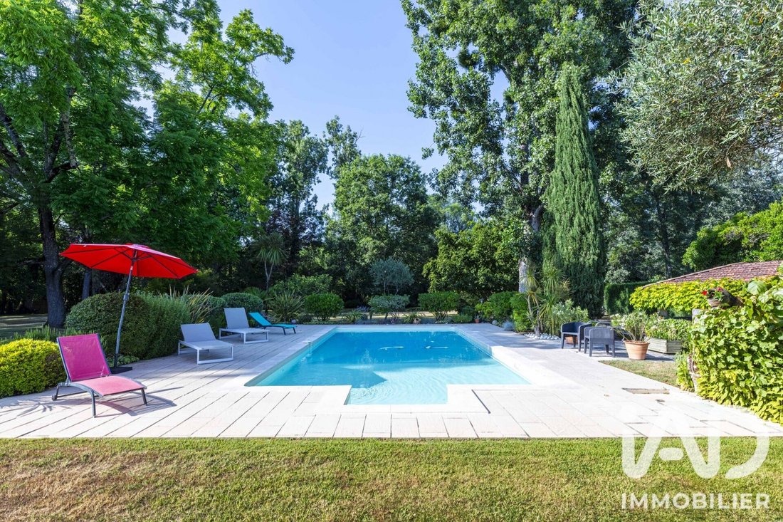 House in Izon, Nouvelle-Aquitaine, France 1 - 18246326