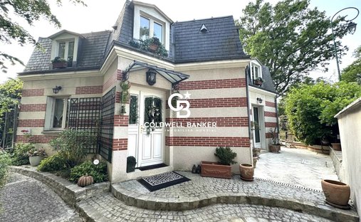 House in Chatou, Ile-de-France, France 1