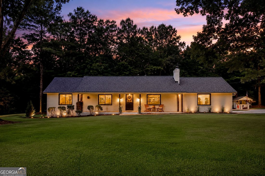 House in Newnan, Georgia, United States 2 - 18243258