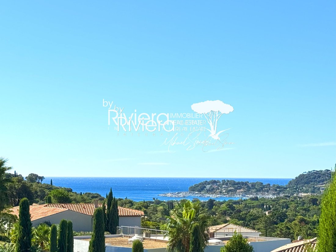 Villa in Nord, Cavalaire-sur-Mer, France 3 - 16132236