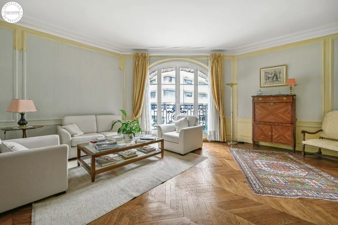 Apartment in Bois de Boulogne, Paris 16e Arrondissement, Paris 2 - 18237118