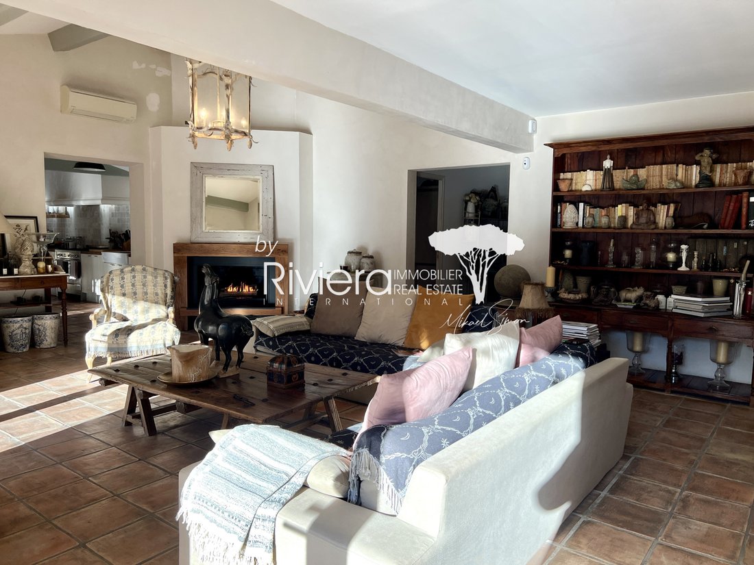Villa in Gassin, Provence-Alpes-Côte d'Azur, France 3 - 16871827