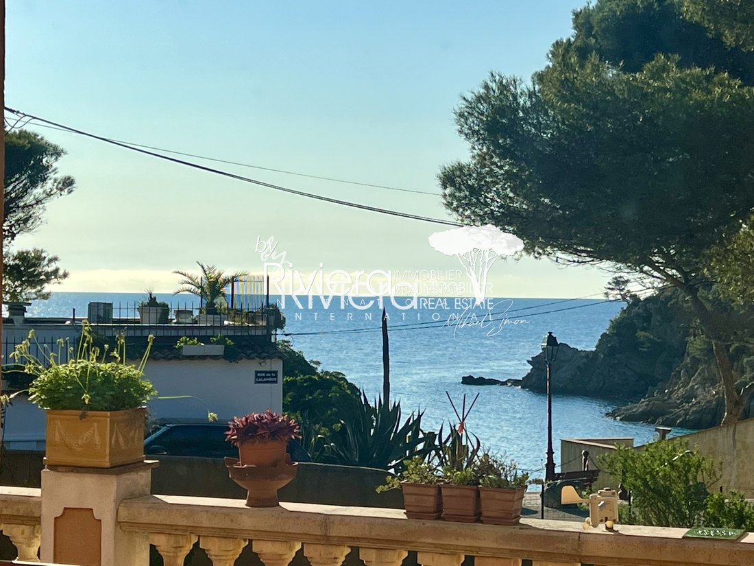 Villa in Nord, Cavalaire-sur-Mer, France 3 - 15389885