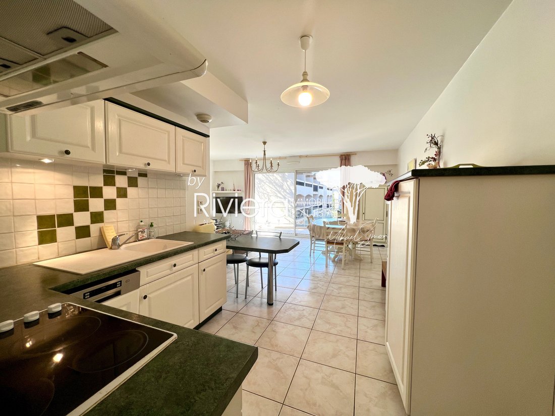 Apartment in Nord, Cavalaire-sur-Mer, France 3 - 17744761