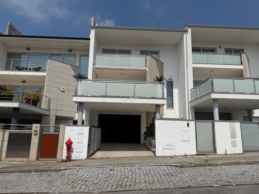 Villa in Lomar e Arcos, Braga, Portugal 1 - 18240636