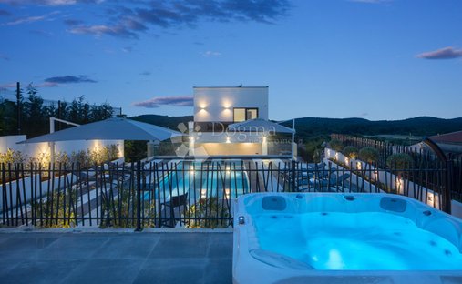 House in Flengi, Istria County, Croatia 1