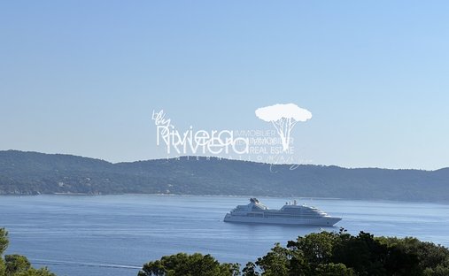Villa in Nord, Cavalaire-sur-Mer, France 1