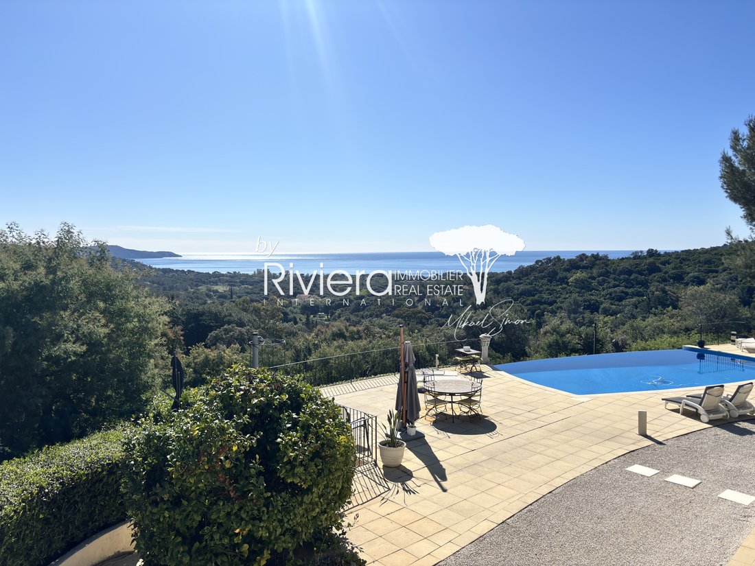 Estate in Nord, Cavalaire-sur-Mer, France 2 - 17467083