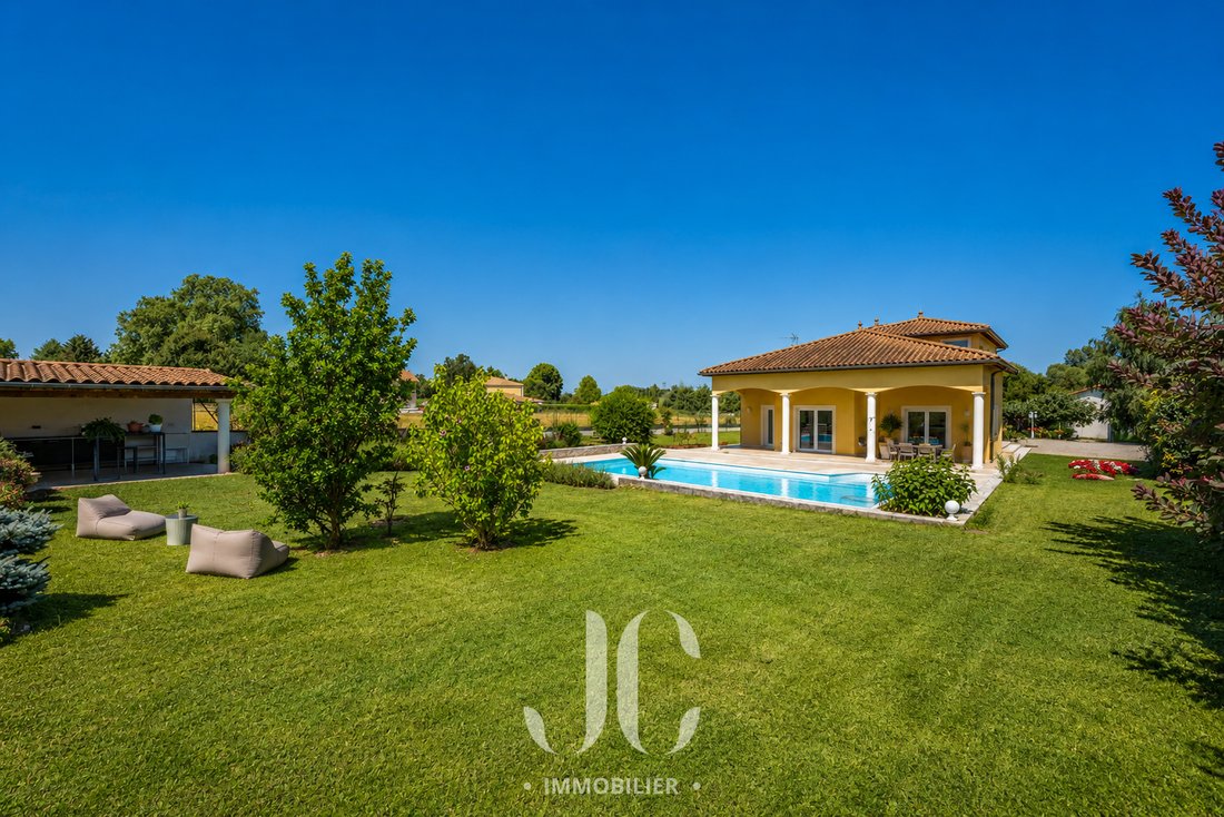 Haus in Chaponnay, Auvergne-Rhone-Alpen, Frankreich 2 - 15942305