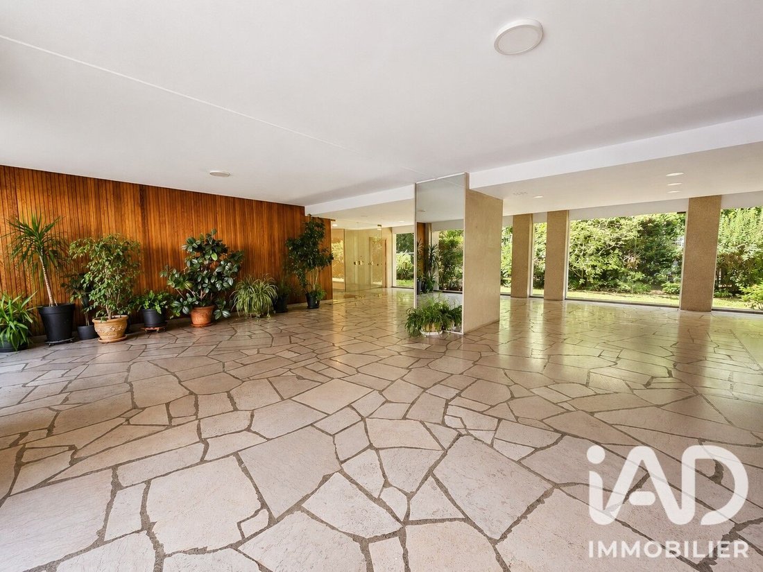 Apartment in Saint-Germain-en-Laye, Ile-de-France, France 2 - 18246874