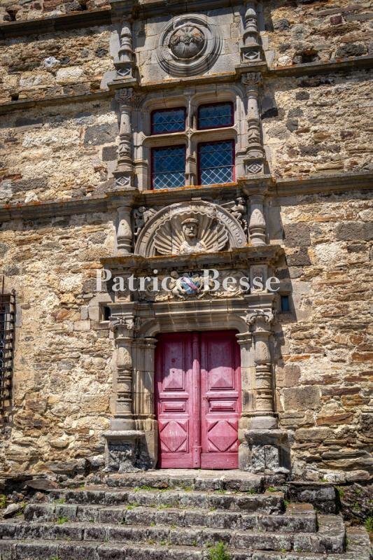 Castle in Vic-sur-Cere, Auvergne-Rhône-Alpes, France 5 - 18242127