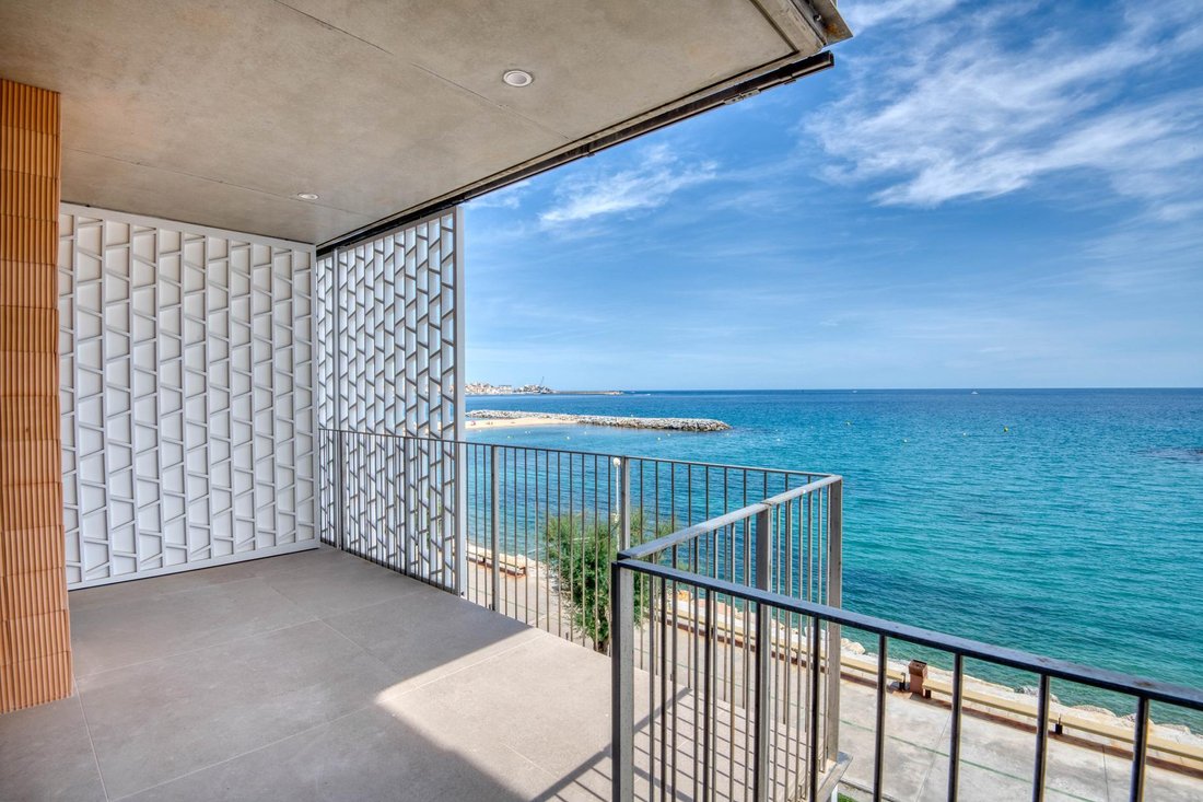 Apartment in Calonge i Sant Antoni, Catalonia, Spain 1 - 18237202