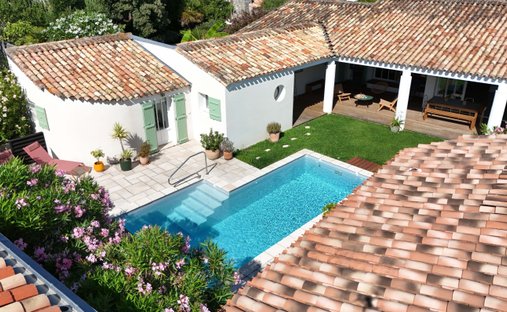 House in Loix, Nouvelle-Aquitaine, France 1