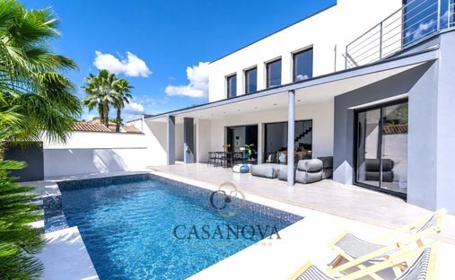 Haus in Centre Ville, Castries, Frankreich 1