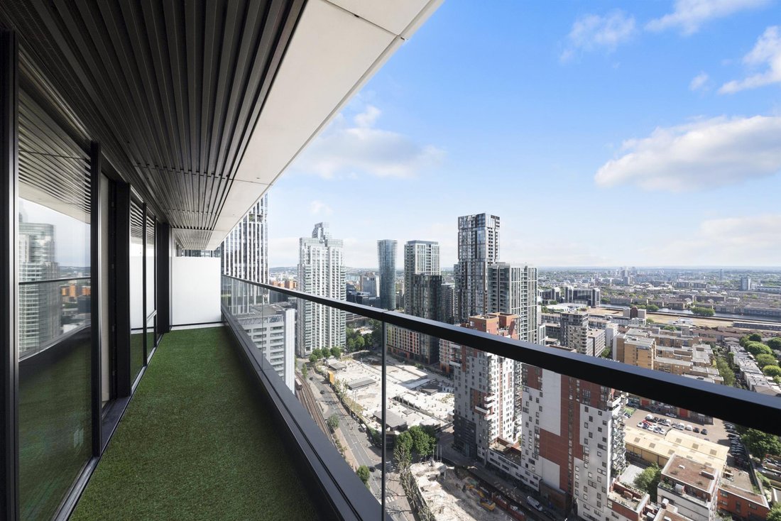 Apartment in Canary Wharf, Tower Hamlets, England 4 - 18236079