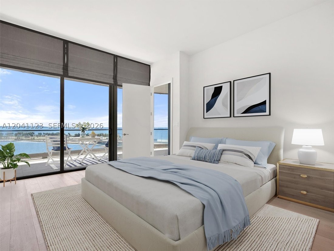Condo in Miami, Florida, United States 2 - 18241505
