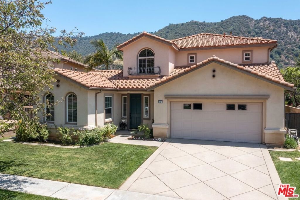 House in Azusa, California, United States 1 - 18245042