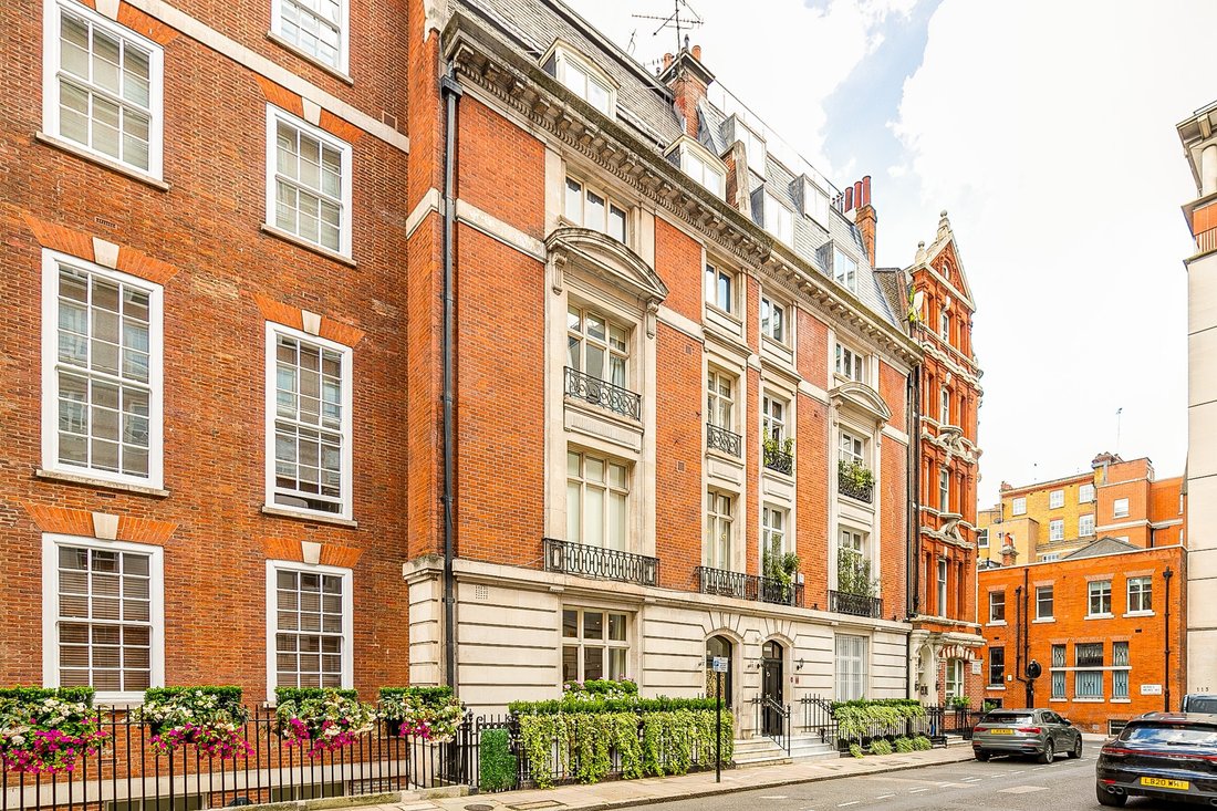 Apartment in Mayfair, Westminster, England 1 - 18241814