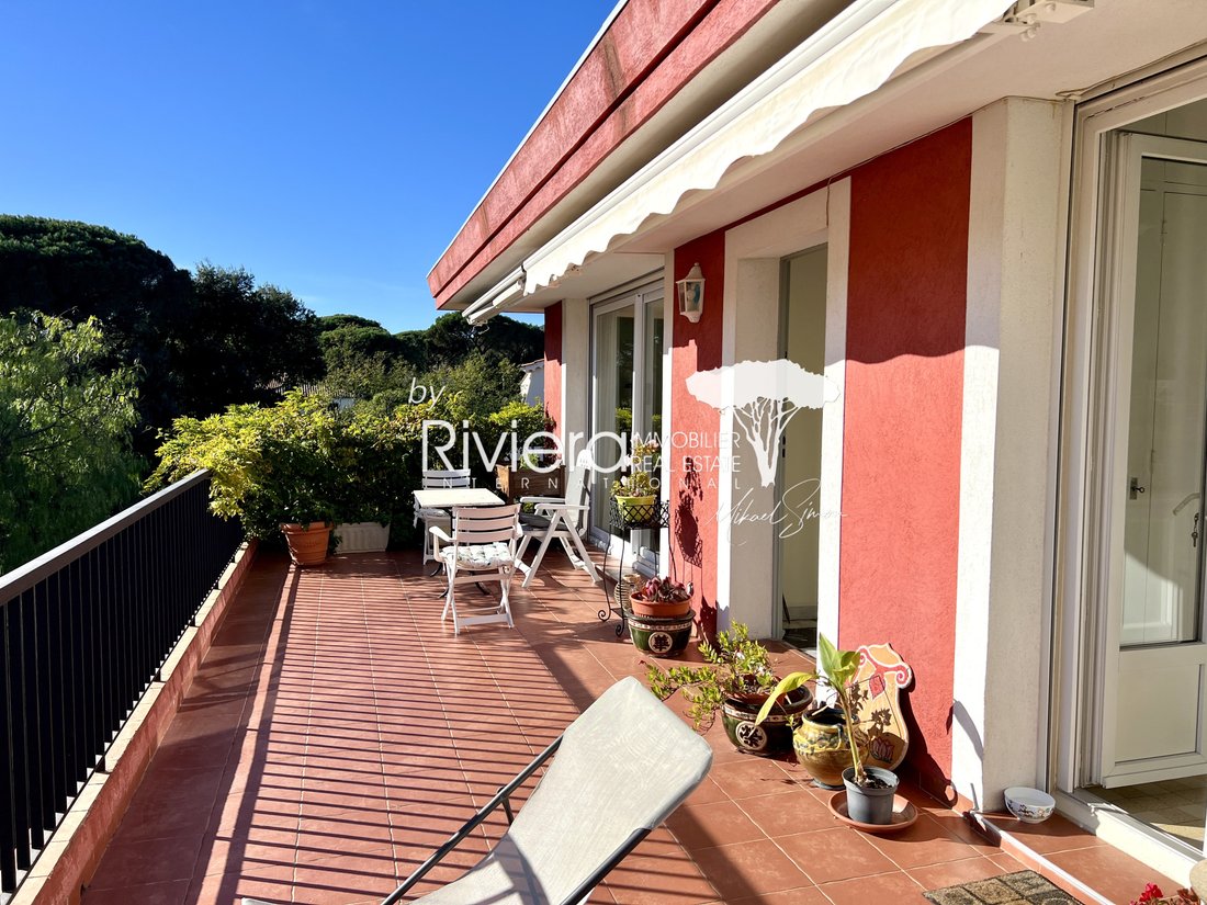 Villa in Nord, Cavalaire-sur-Mer, France 5 - 16703654