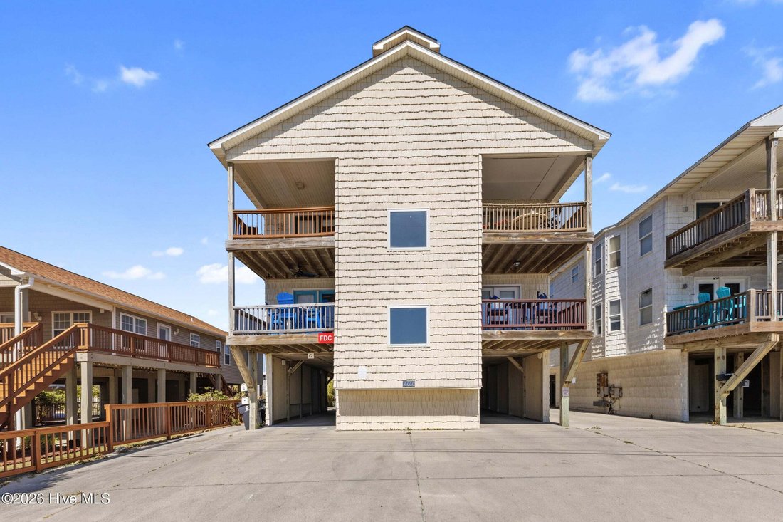 Condo in Carolina Beach, North Carolina, United States 1 - 18246335