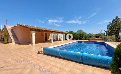 Finca in Llucmajor, Balearic Islands, Spain 1