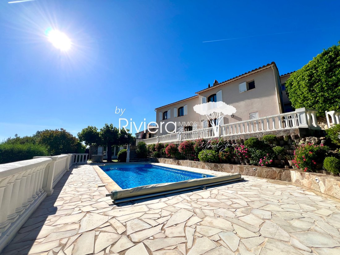 Villa in Nord, Cavalaire-sur-Mer, France 4 - 18245729