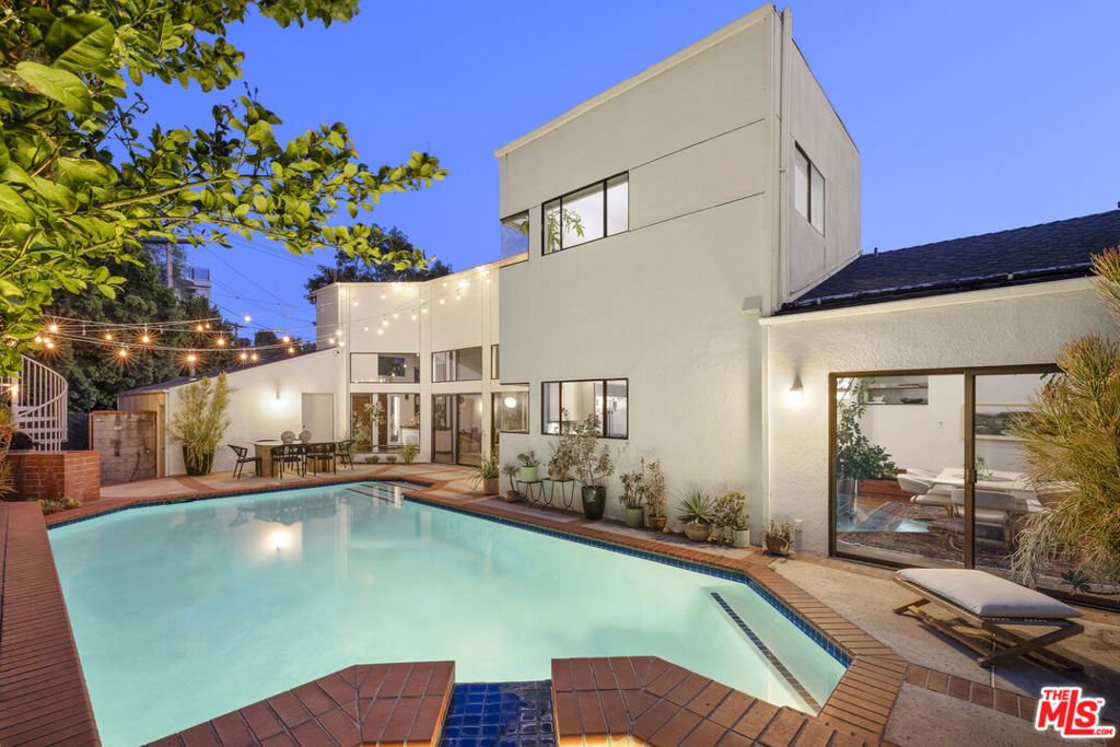 House in Los Angeles, California, United States 2 - 18245108