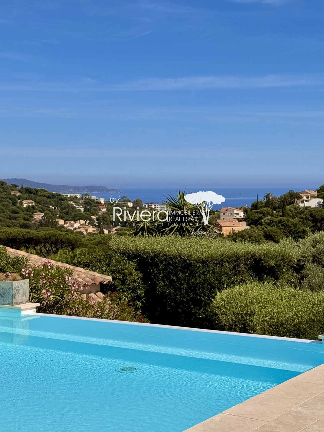 Villa in Nord, Cavalaire-sur-Mer, France 3 - 18060526
