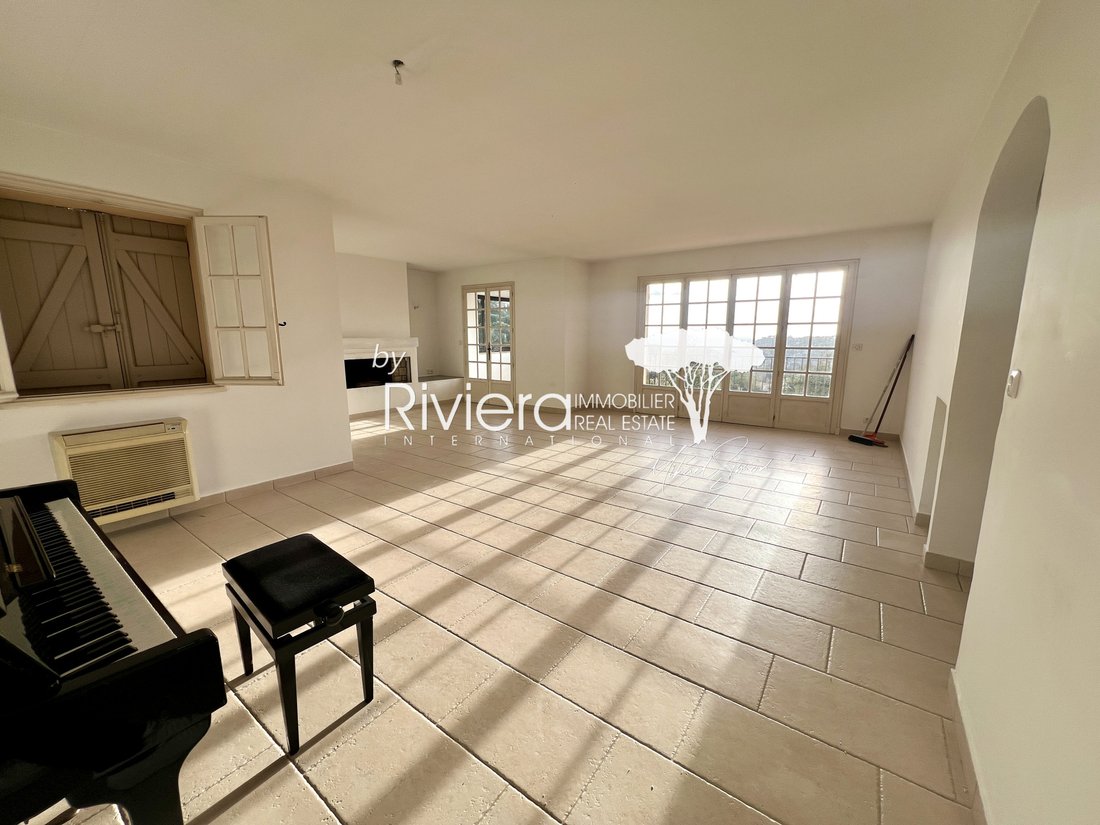 Villa in Nord, Cavalaire-sur-Mer, France 3 - 17023122