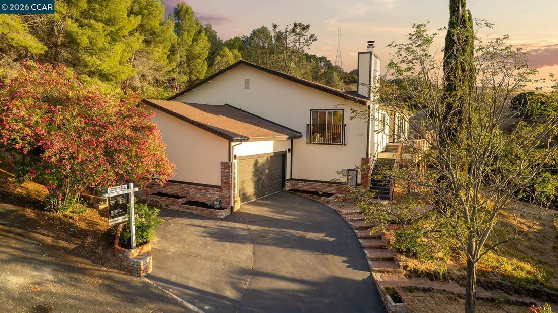 Casa a Concord, California, Stati Uniti 1 - 18243101