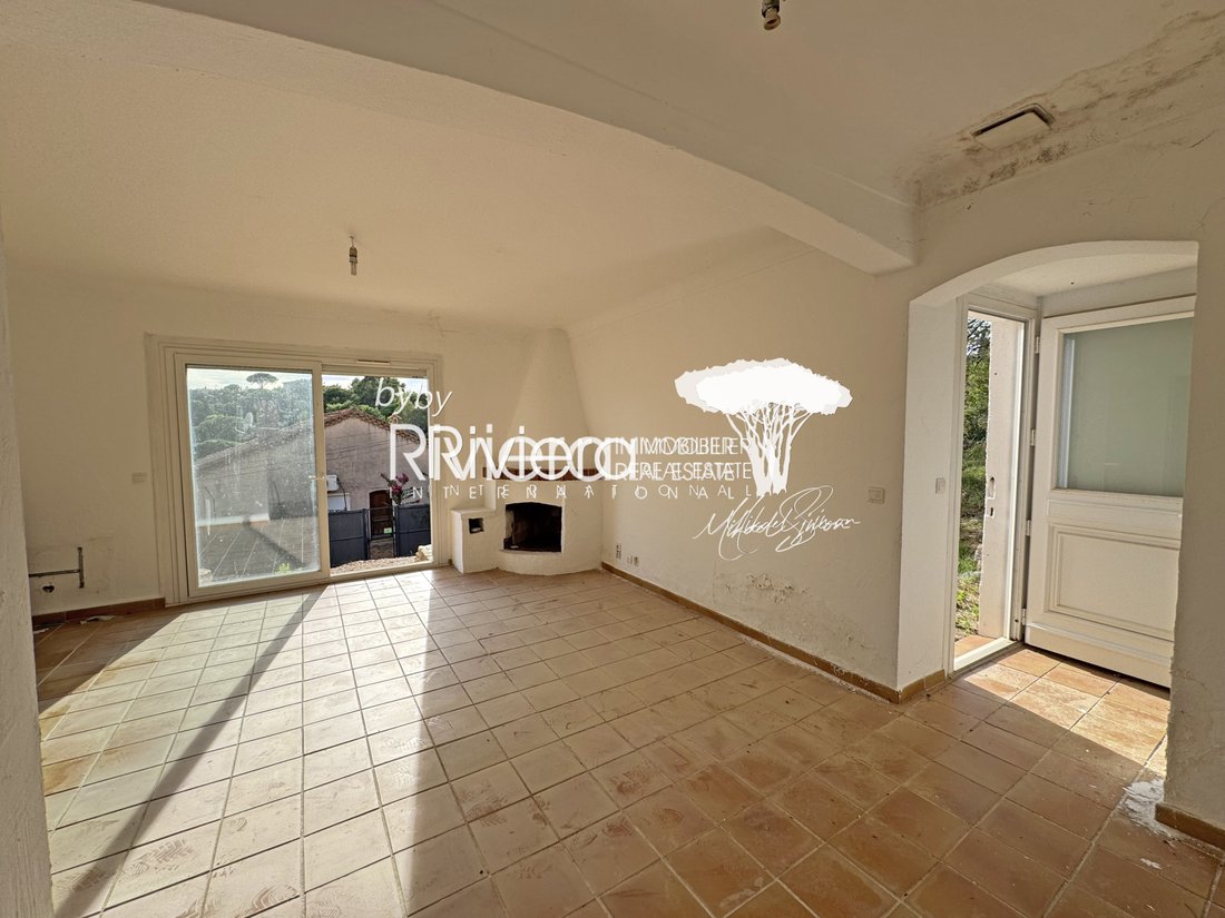 Villa in La Croix-Valmer, Provence-Alpes-Côte d'Azur, France 4 - 15901004