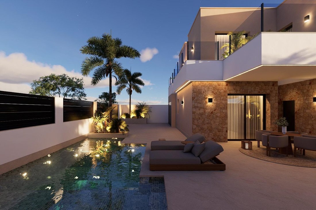 Villa in Los Antolinos, San Pedro del Pinatar, Región de Murcia 2 - 18238480