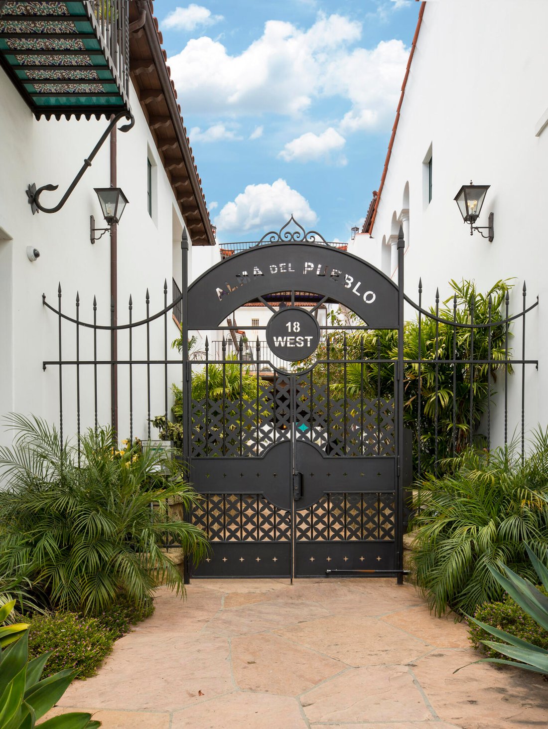 Condo in Santa Barbara, California, United States 2 - 18241394