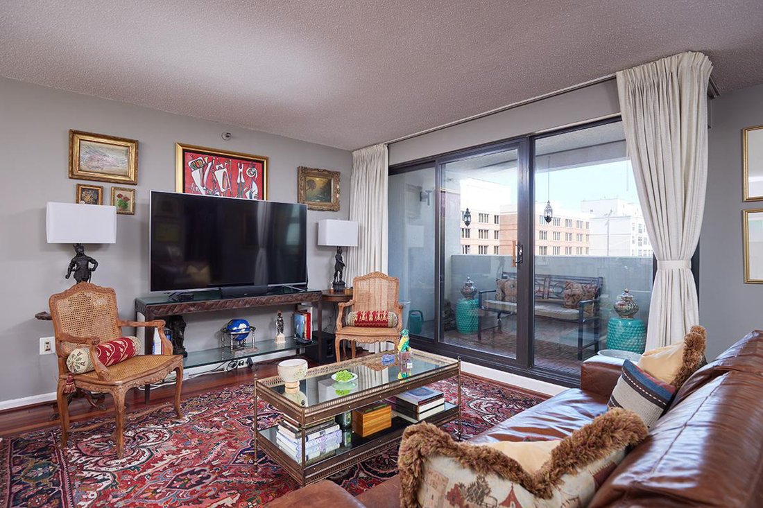 Condo in Washington, District of Columbia, United States 5 - 18239650