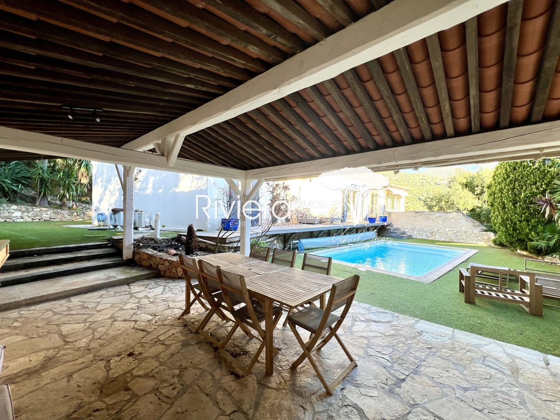 Villa in Nord, Cavalaire-sur-Mer, France 2 - 17459032
