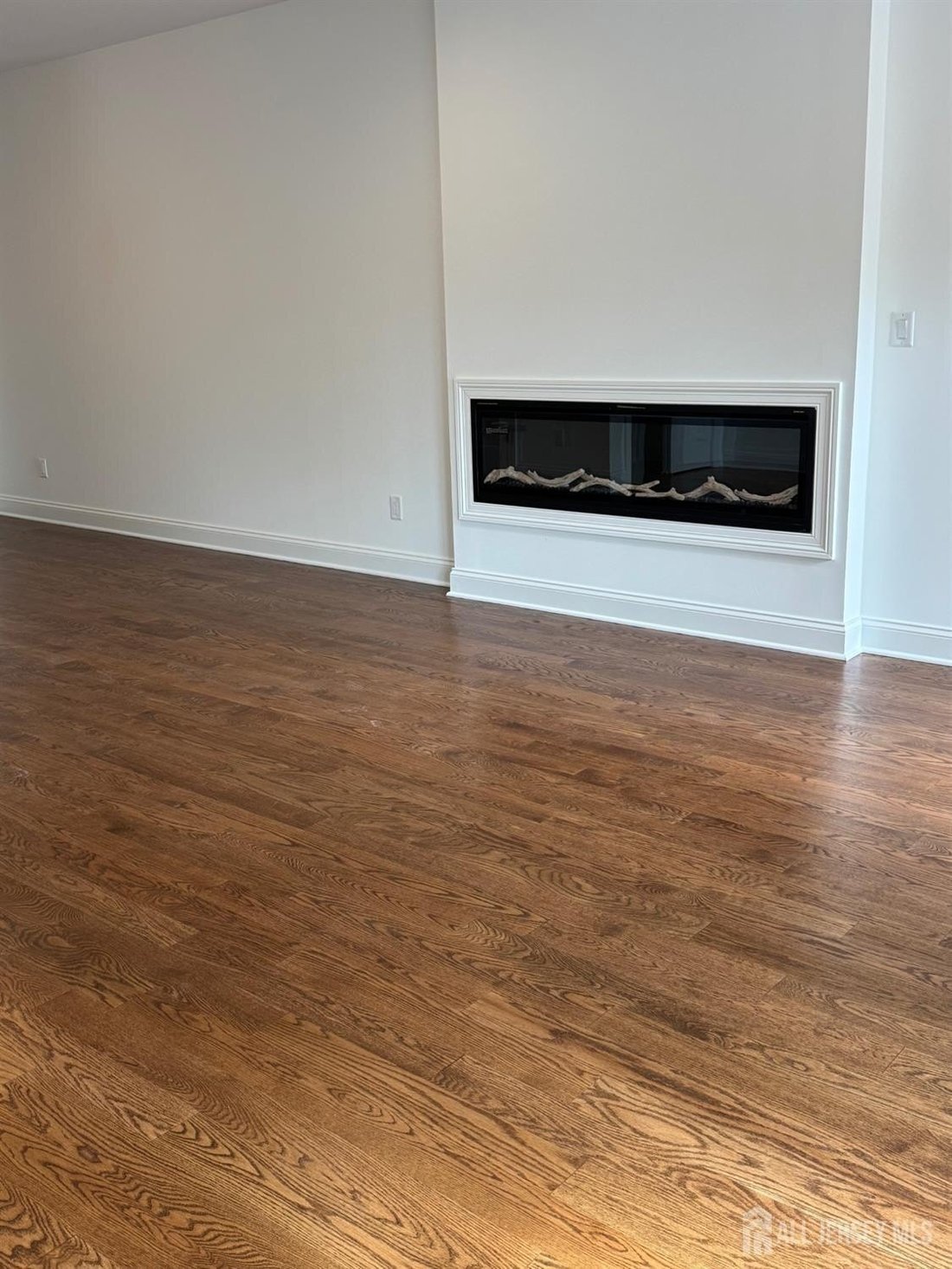 Townhouse in Metuchen, New Jersey, United States 3 - 18235681