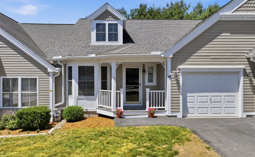 Condo in Hudson, Massachusetts, United States 1