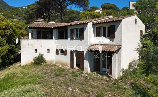 Villa in Nord, Cavalaire-sur-Mer, France 1