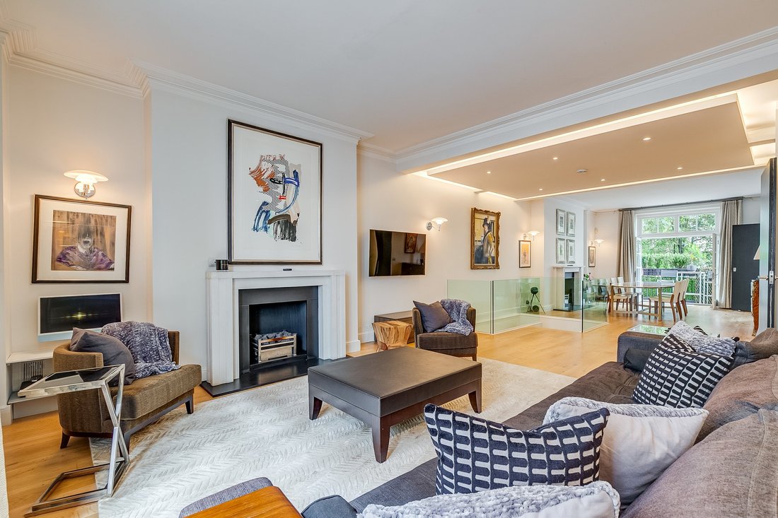 Apartment in Mayfair, Westminster, England 2 - 18241814