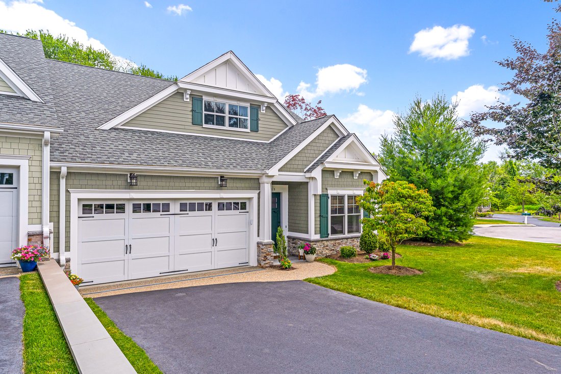 Condo in East Greenwich, Rhode Island, United States 1 - 18238687