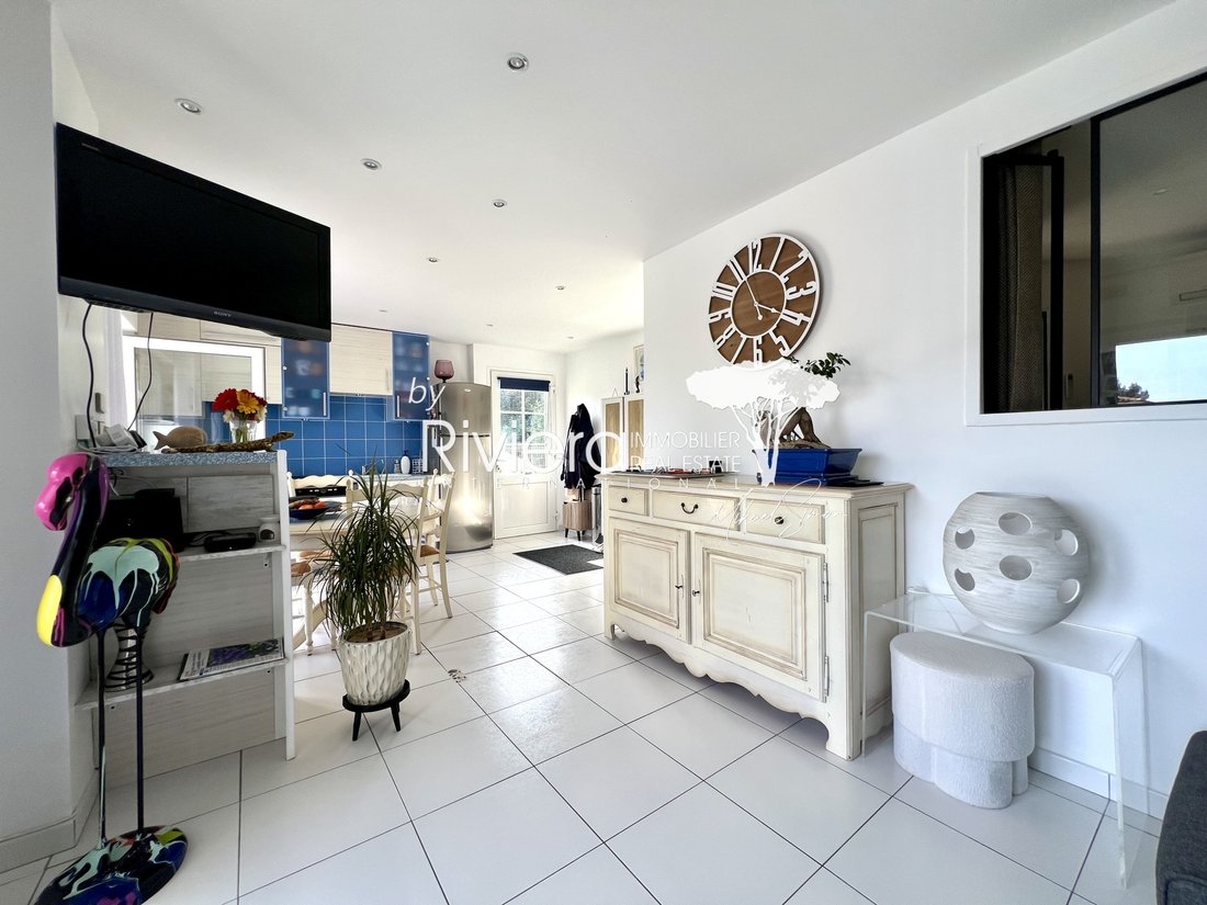 Apartment in Nord, Cavalaire-sur-Mer, France 2 - 17348081