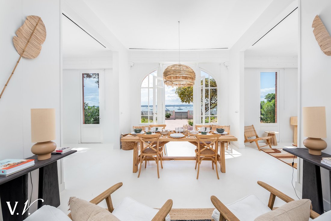 Villa in 33970 Le Cap-Ferret, Lège-Cap-Ferret, Nouvelle-Aquitaine 3 - 18236424